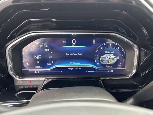 Used 2024 Chevrolet Silverado 2500 LTZ w/ LTZ Premium Package image 18