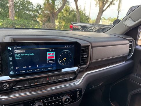 Used 2023 Chevrolet Silverado 1500 RST AWD/4WD image 46