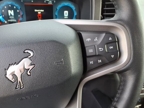 Certified 2025 Ford Bronco Badlands image 16