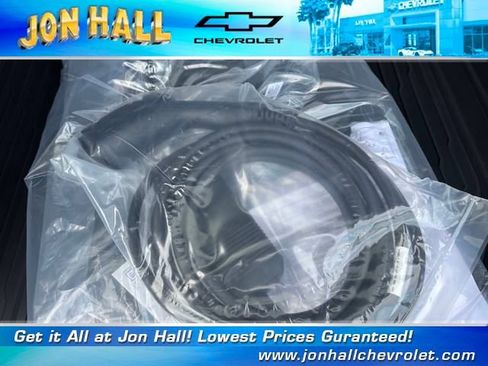 New 2025 Chevrolet Equinox EV RS image 12