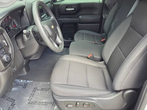 Used 2024 Chevrolet Silverado 2500 Custom w/ Custom Value Package AWD/4WD image 11