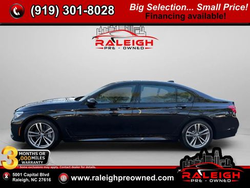Used 2018 BMW 750i xDrive 750i xDrive Sedan 4D image 1
