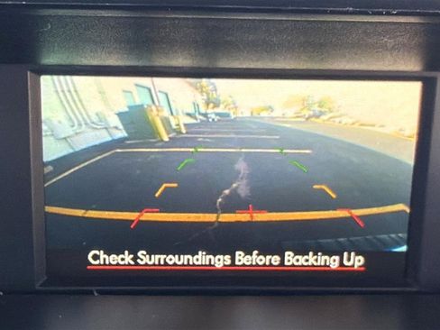 Used 2014 Subaru Forester 2.5i Premium w/ Popular Package #2 AWD/4WD image 26