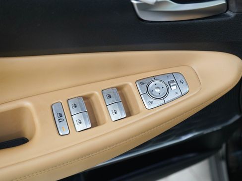 Used 2021 Hyundai Santa Fe Calligraphy AWD/4WD image 20