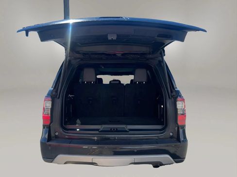 Used 2020 Ford Expedition Limited AWD/4WD image 9