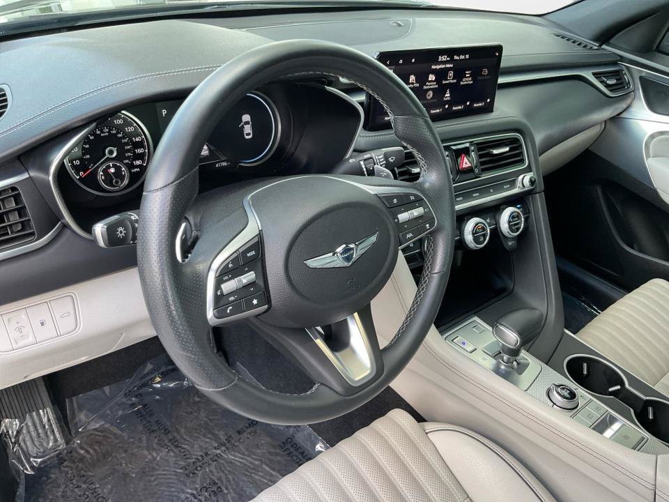 Used 2023 Genesis G70 3.3T AWD/4WD image 13