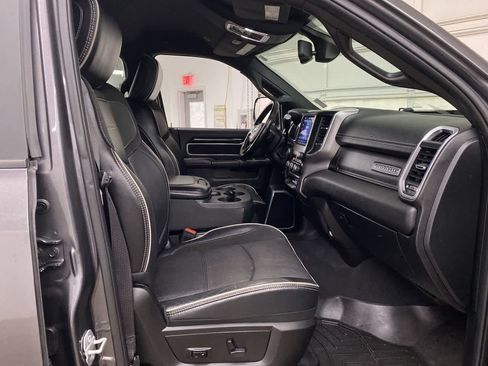 Used 2021 RAM 2500 Laramie w/ Night Edition AWD/4WD image 19