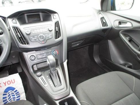 Used 2018 Ford Focus SE image 13
