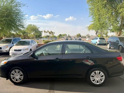 Used 2010 Toyota Corolla S FWD image 8