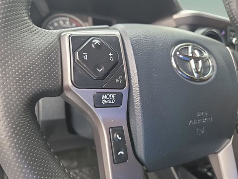 Used 2019 Toyota Tacoma SR5 image 13