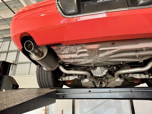 Used 2003 Ford Thunderbird image 81