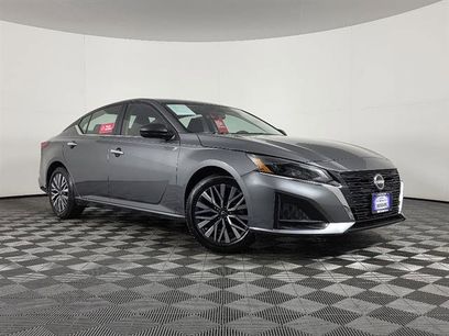 Used 2025 Nissan Altima 2.5 SV