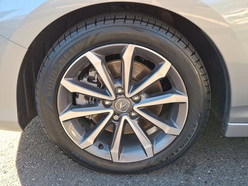 Certified 2024 Acura Integra image 9