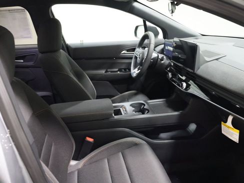 New 2025 Honda Prologue EX image 18