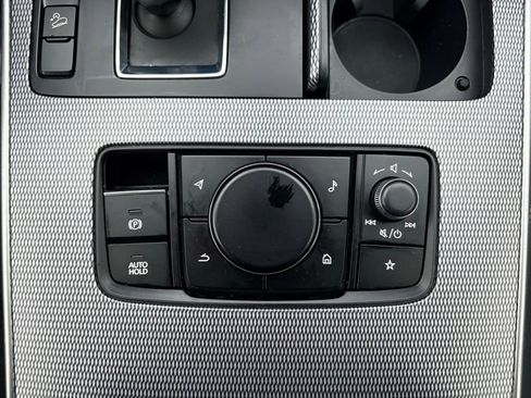 Used 2024 MAZDA CX-90 3.3 Turbo w/ Preferred Plus image 39