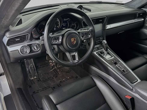 Certified 2018 Porsche 911 Turbo AWD/4WD image 4