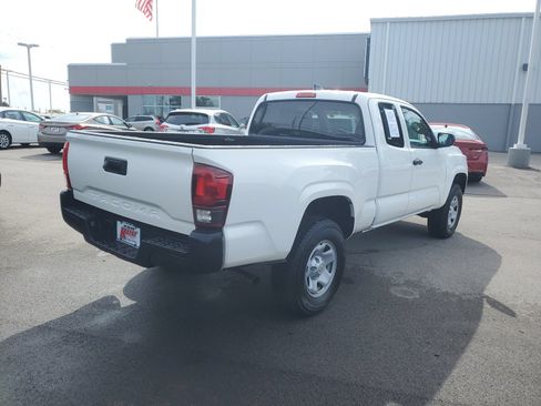 Certified 2023 Toyota Tacoma SR RWD image 4