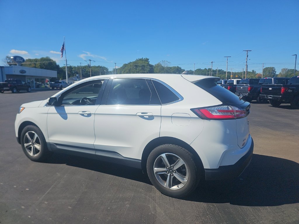 Used 2024 Ford Edge SEL w/ Convenience Package AWD/4WD image 10