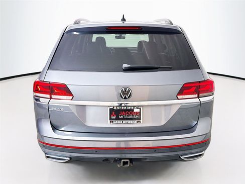 Used 2022 Volkswagen Atlas SE image 6