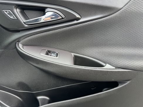 Used 2022 Chevrolet Malibu LT image 21