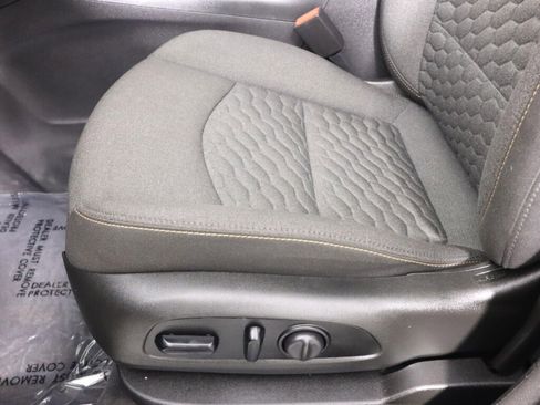 Used 2021 Chevrolet Equinox LT w/ LPO, Floor Liner Package image 26