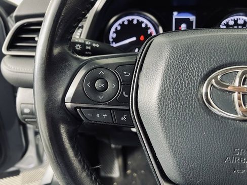 Used 2021 Toyota Camry SE image 20