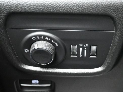 New 2026 Jeep Grand Cherokee Laredo image 24