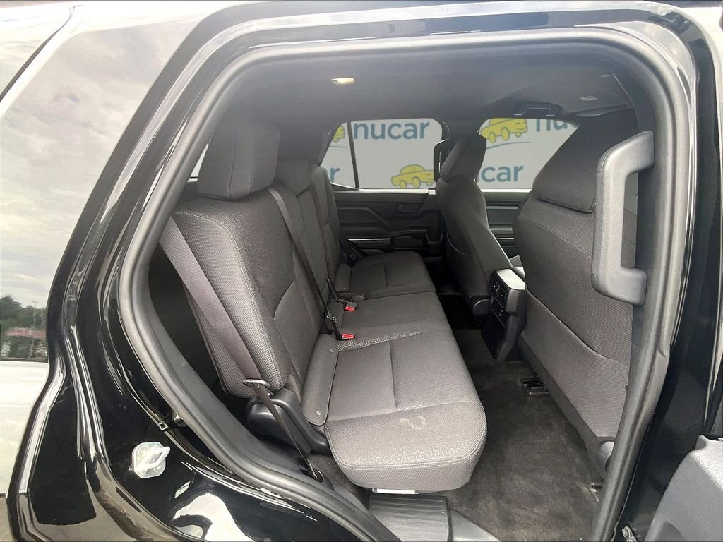 Used 2025 Toyota 4Runner SR5 AWD/4WD image 16