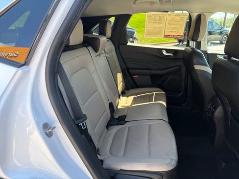 Used 2022 Ford Escape SEL image 27