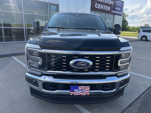 New 2026 Ford F350 Lariat w/ FX4 Off-Road Package AWD/4WD image 9