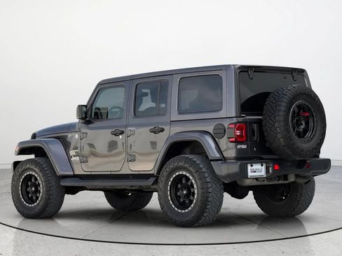 Used 2020 Jeep Wrangler Unlimited Sahara w/ Uconnect 4C Nav & Sound Group AWD/4WD image 3