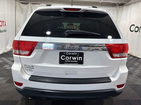 Used 2013 Jeep Grand Cherokee Laredo w/ Laredo E Group AWD/4WD image 7