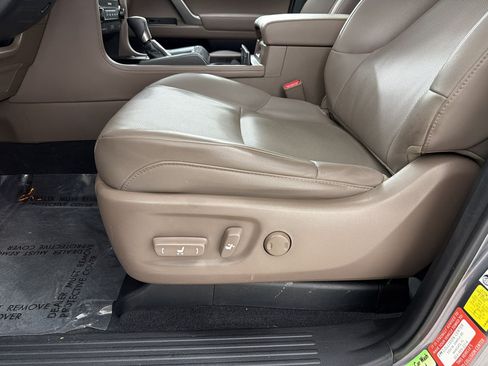 Used 2023 Lexus GX 460 Premium AWD/4WD image 15