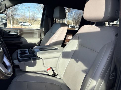 Used 2021 GMC Sierra 3500 SLT w/ Gooseneck/5TH Wheel Package image 13