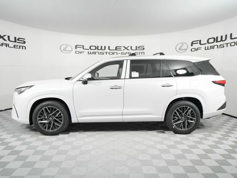 New 2026 Lexus TX 350 AWD image 4