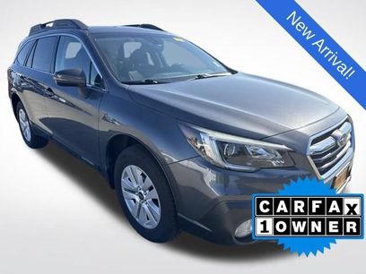 Used 2019 Subaru Outback 2.5i Premium w/ Popular Package #2