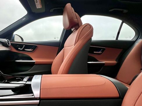 Certified 2026 Mercedes-Benz C 300 4MATIC Sedan image 27