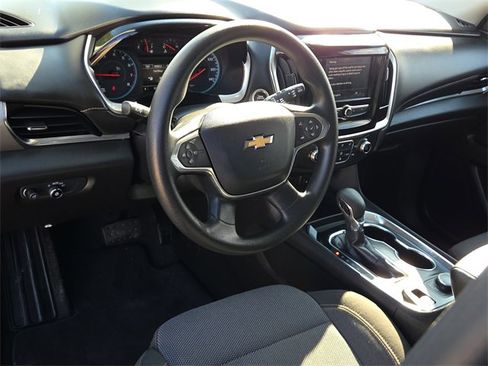 Used 2021 Chevrolet Traverse LS w/ LPO, Blackout Package image 16