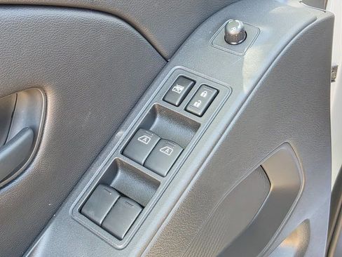 New 2026 Nissan Frontier SV w/ Tow Package image 17