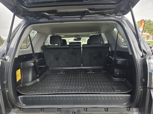 Used 2023 Toyota 4Runner SR5 Premium w/ Moonroof Package image 21