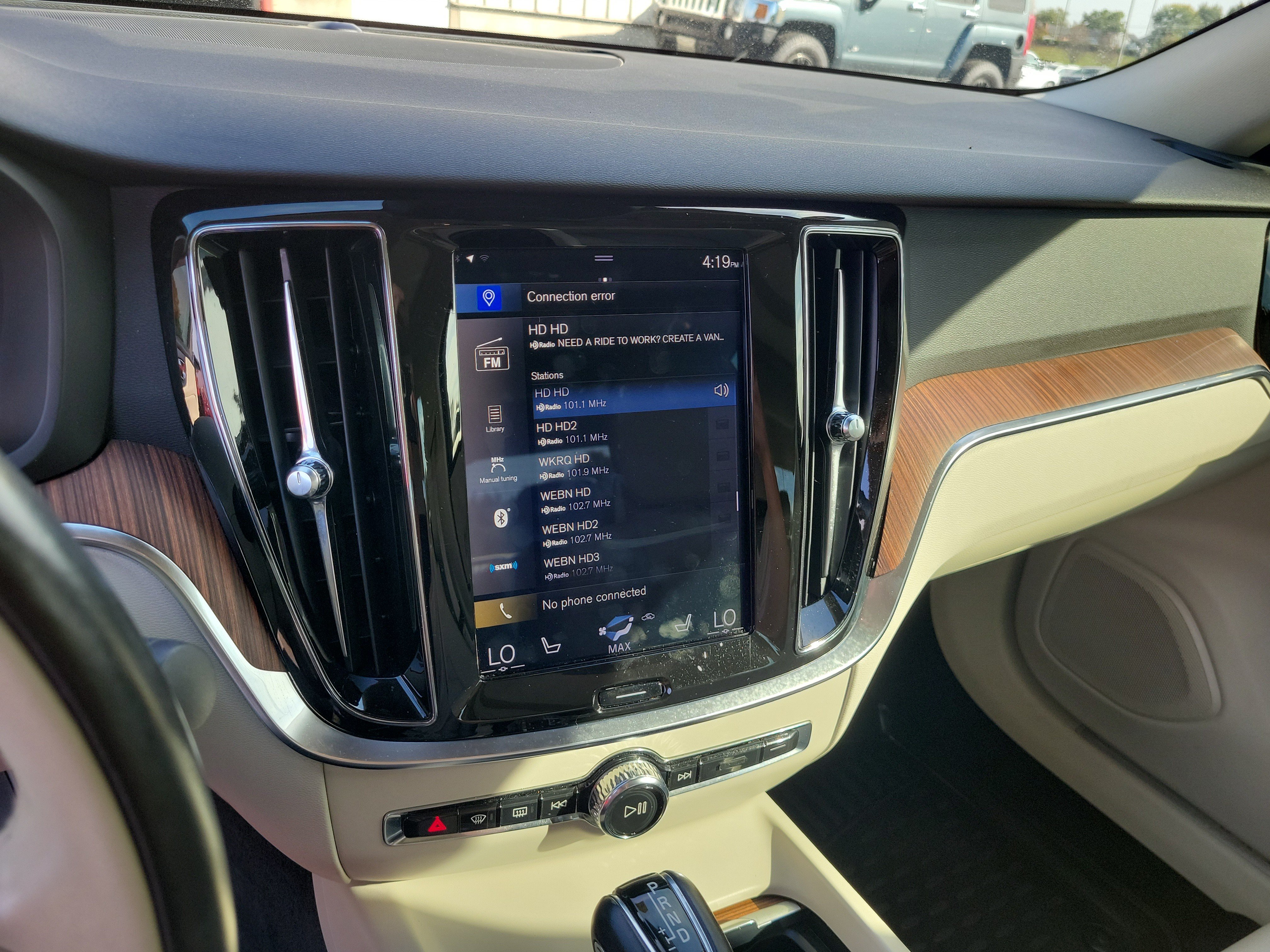 Used 2019 Volvo S60 T5 Momentum w/ Premium Package FWD image 28