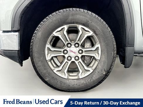 Used 2025 GMC Sierra 1500 SLT image 33