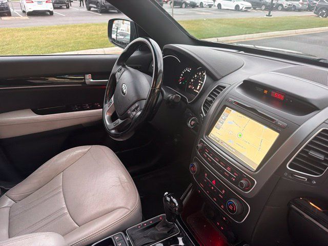 Used 2015 Kia Sorento SX AWD/4WD image 17