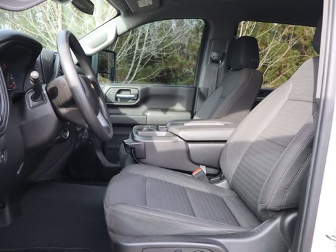 Certified 2024 Chevrolet Silverado 2500 Custom w/ Custom Convenience Package image 15