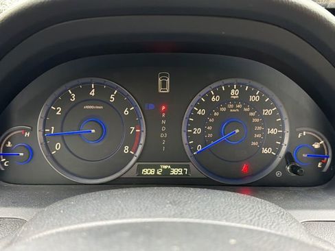 Used 2011 Honda Crosstour EX-L image 24