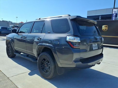 Used 2023 Toyota 4Runner SR5 Premium image 24