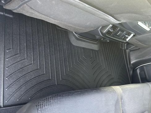 Used 2023 Ford F150 XLT w/ Equipment Group 302A High image 17