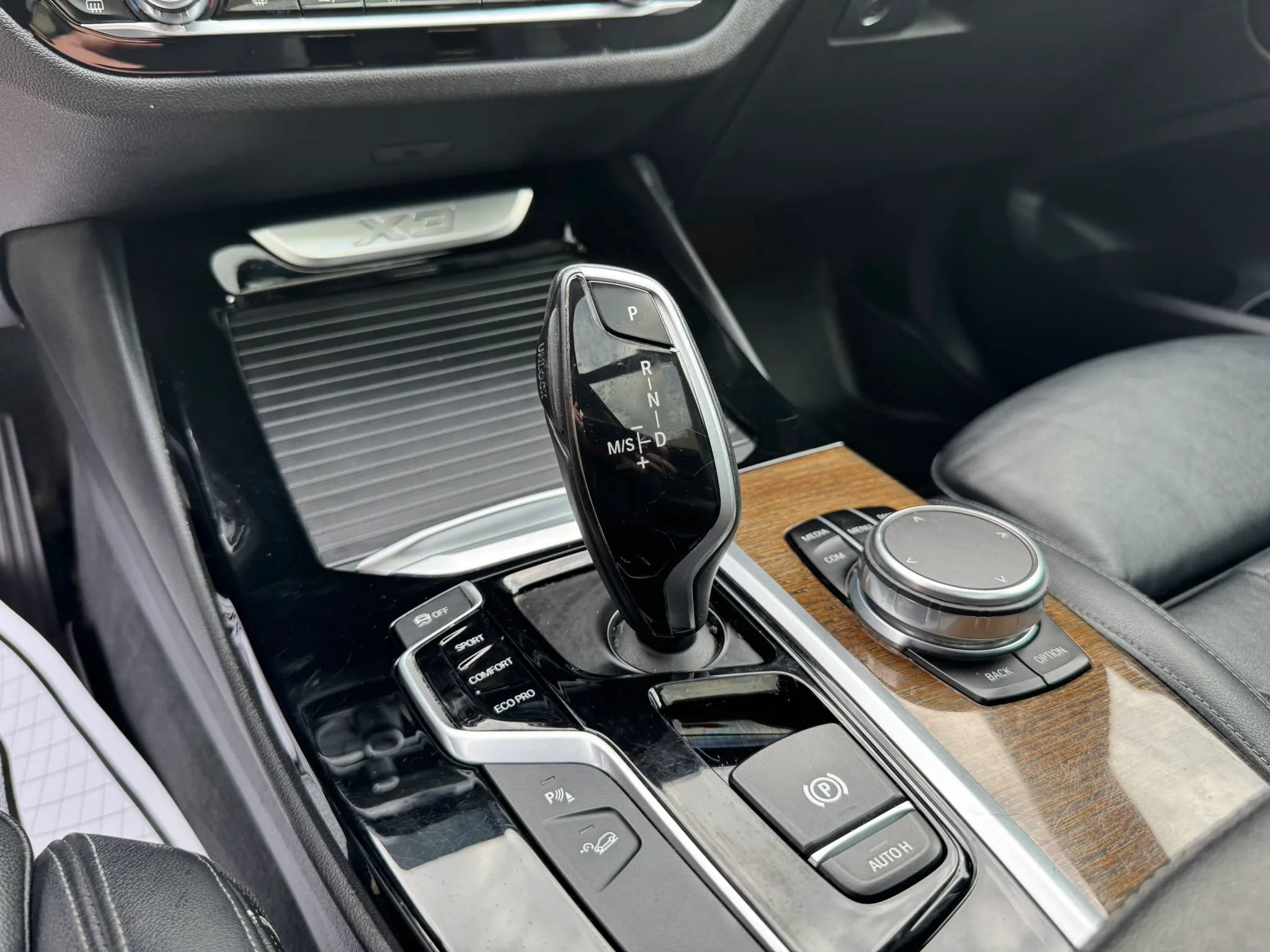 Used 2018 BMW X3 xDrive30i AWD/4WD image 25