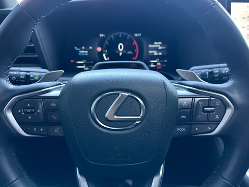 Used 2024 Lexus GX 550 AWD/4WD image 15