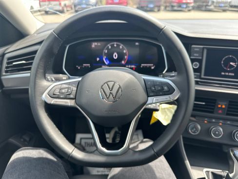 Used 2024 Volkswagen Jetta S FWD image 44
